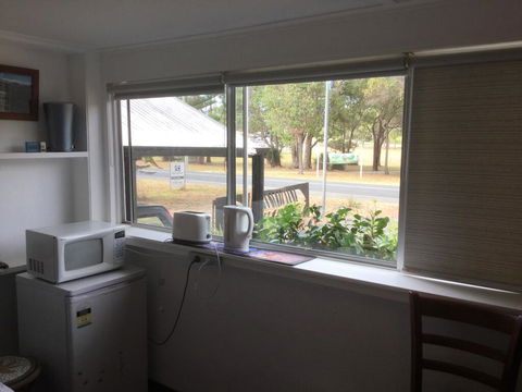 Character 1940s Property - Maitland Accommodation 2