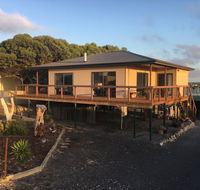 Chill n Sea Coastal Retreat - Maitland Accommodation