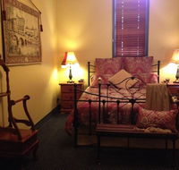 Church House BB Gundagai - Maitland Accommodation