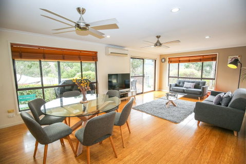 Cindy's View - Maitland Accommodation 2
