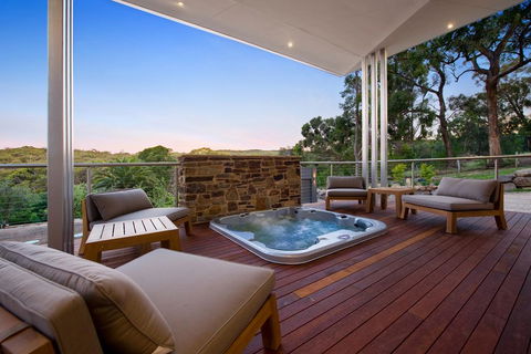 Cinque - Maitland Accommodation 1