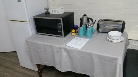 Cleveland B&B - Private Studio Room - Maitland Accommodation 3