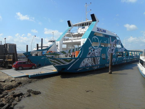 Cleveland Holiday Home - Maitland Accommodation 2