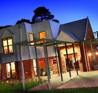 Cleveland Winery - Maitland Accommodation