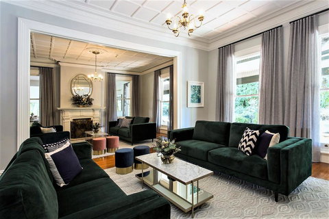 Closeburn House - Maitland Accommodation 0