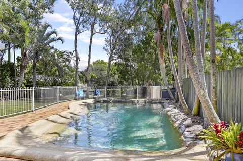 Clouds End - Maitland Accommodation 3