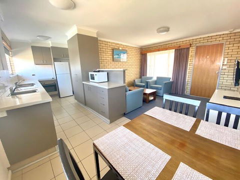 Coastal Comfort Motel - Maitland Accommodation 1