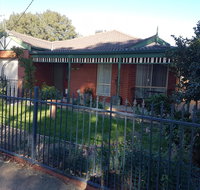 Cobram Cottage - Maitland Accommodation