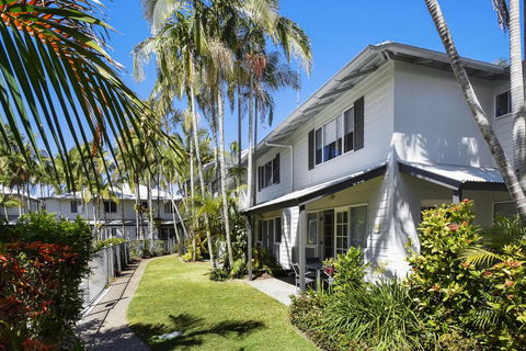 Coco Bay Resort - Maitland Accommodation 0