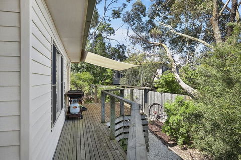 Coffey Court Cottage 2 - Maitland Accommodation 3