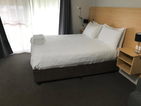 Colonial Motel Richmond - Maitland Accommodation 3