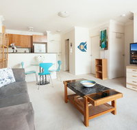 Comfy Coogee 1 Bedroom Hideaway - Maitland Accommodation