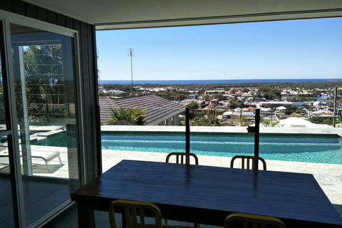 Coolangatta Gold - Maitland Accommodation 3