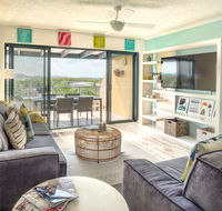 Coolum Beach 3 level Townhouse Private Rooftop Terrace Spa Overlooking Mount Coolum - Maitland Accommodation