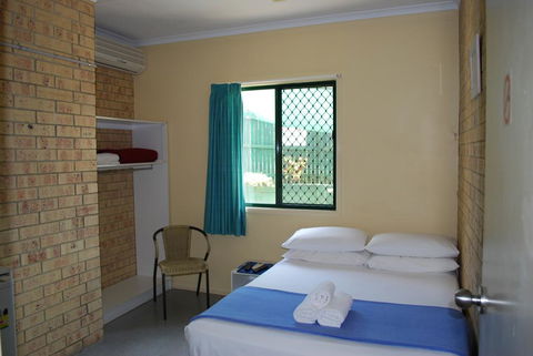 Coolum Budget Accommodation - Maitland Accommodation 2