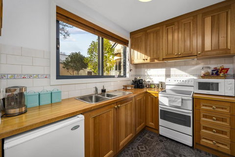 Coopers Cottage Battery Point - Maitland Accommodation 1