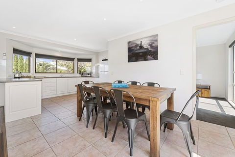 Coral Reef - Maitland Accommodation 1