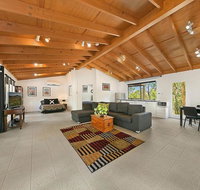 Corroboree Spa Cabin- Eaglereach