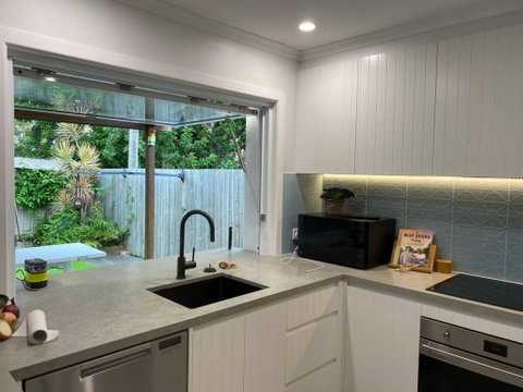 Cosy Backyard Apartment Close To Miami Beach - Maitland Accommodation 1