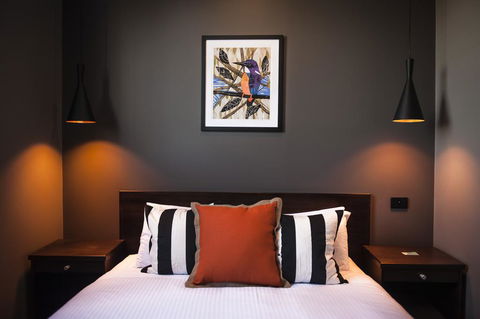 Criterion Hotel Sale - Maitland Accommodation 2