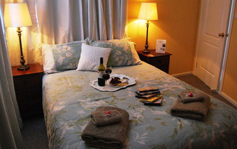 Cutmore Cottages - Meurants Manor - Maitland Accommodation 2