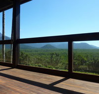 Daintree Holiday Homes - La Vista - Maitland Accommodation