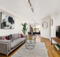 Darlinghurst One Bedroom Modern Self-Contained Apartment with parking - easy access to Sydney CBD 45 PEL - Maitland Accommodation