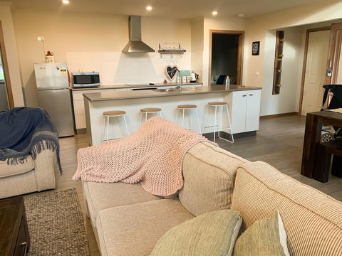 Daysend Cottages - Maitland Accommodation 1