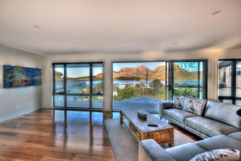 Deja Blu 2 - Maitland Accommodation 3