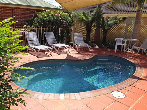 Dolphin Shores - Maitland Accommodation 0