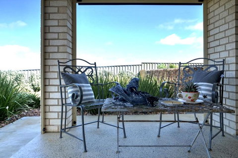 Dragons Rest - Maitland Accommodation 1