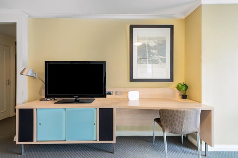 DREAM HARBOUR VIEW 2 BRM // GYM, POOL And PARKING - Maitland Accommodation 2