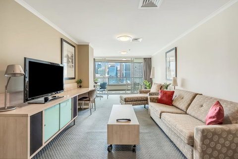 DREAM HARBOUR VIEW 2 BRM // GYM, POOL And PARKING - Maitland Accommodation 1