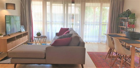 Elegant And Relaxing Apartment Few Mins To Canberra Racecourse - Maitland Accommodation 3