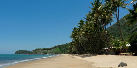 Ellis Beach Oceanfront Bungalows - Maitland Accommodation 1