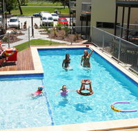 Emu's Beach Resort - Maitland Accommodation