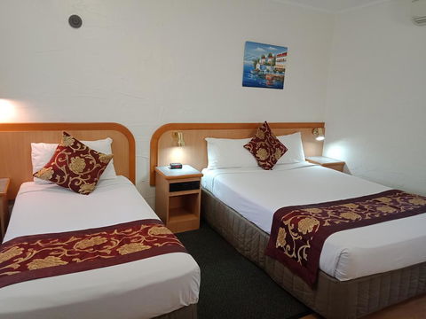 Espana Motel - Maitland Accommodation 3