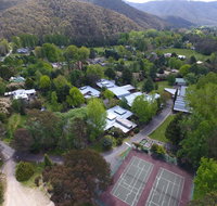 Feathertop Chalet - Maitland Accommodation