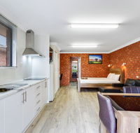 Fossicker Caravan Park - Maitland Accommodation