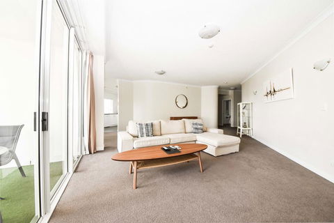 Founda Gardens Apartments - Maitland Accommodation 1