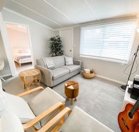 Frangipani Cottage - Maitland Accommodation