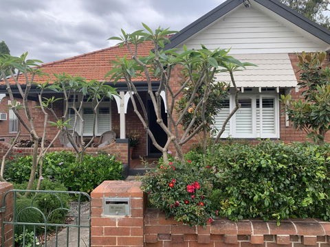 Frangipani House Cooks Hill - Maitland Accommodation 0
