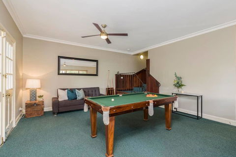 Gather At 65 Main In Hepburn Springs - Maitland Accommodation 3