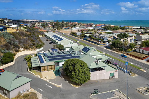 Geraldton Motor Inn - Maitland Accommodation 2