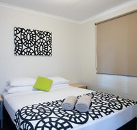 Geraldton's Ocean West Holiday Units  Short Stay Accommodation - Maitland Accommodation