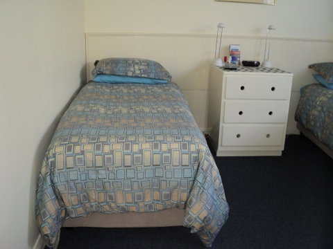 Glenelg Sea-Breeze - Maitland Accommodation 1