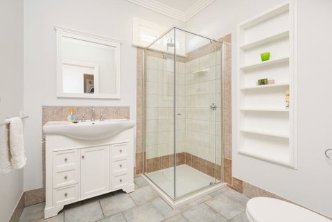 Gorgeous Alma St Villa - Maitland Accommodation 2
