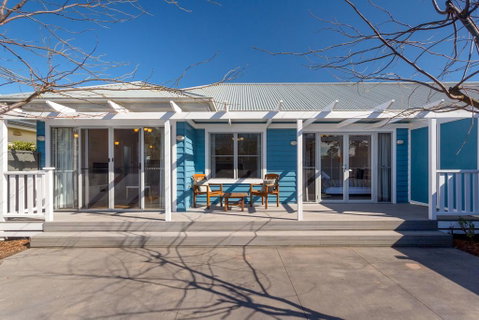Gorgeous Alma St Villa - Maitland Accommodation 0