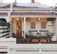 Gorgeous Subiaco cottage - Maitland Accommodation
