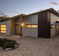 Great Ness Beachhouse - WiFi - Pet-Friendly - Maitland Accommodation